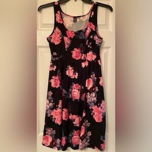 SHEIN NEW with tag summer sundress size medium floral pink roses 🌹
